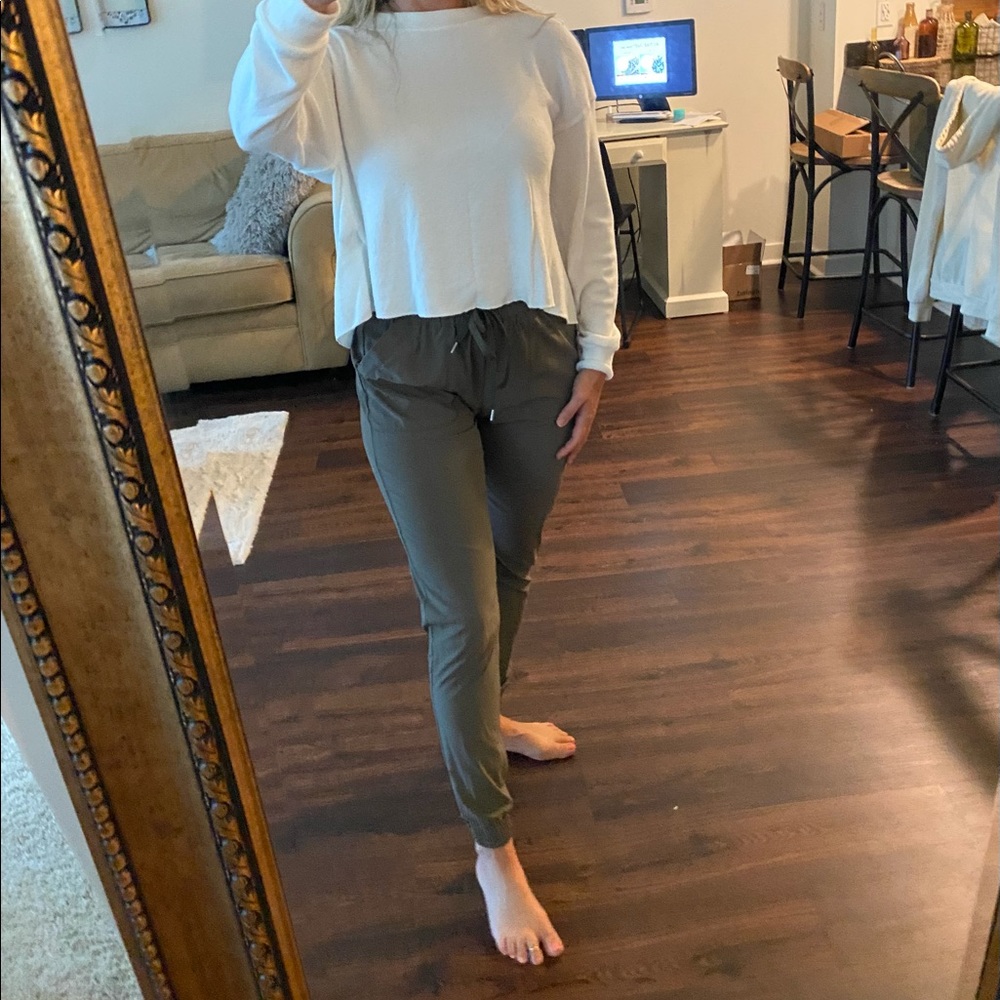 Angie white cropped long sleeve top